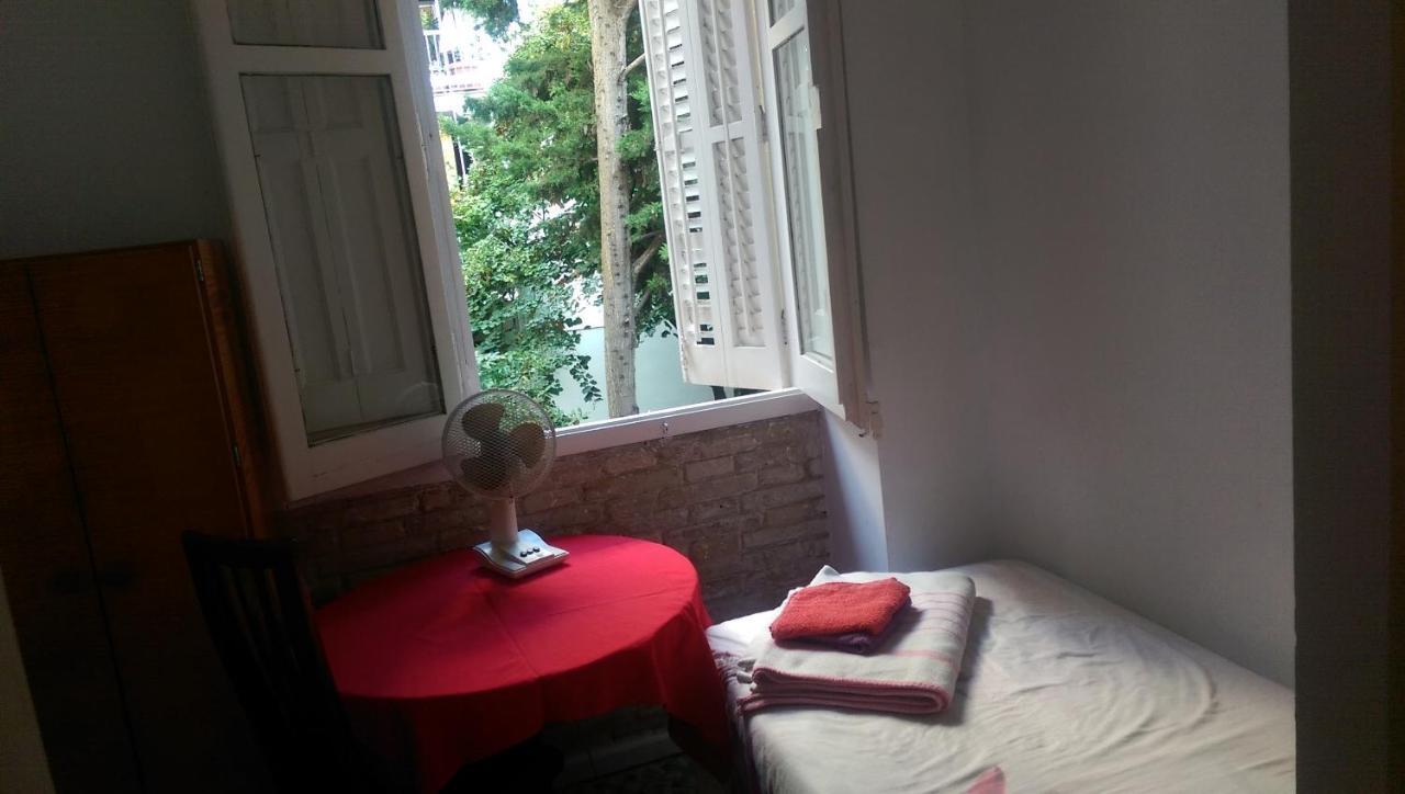 Acropolis Hotel Barcelona Zewnętrze zdjęcie